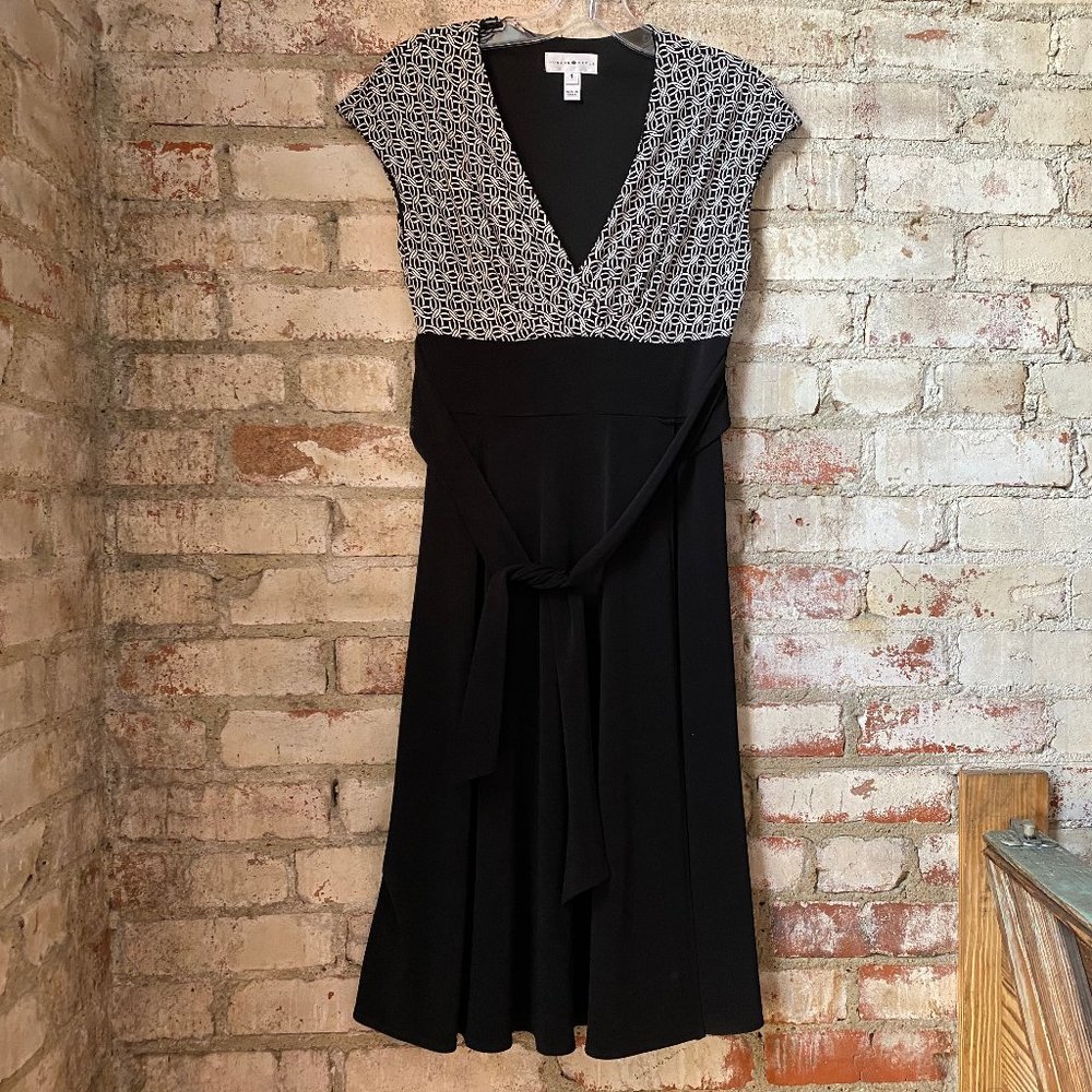 Flattering Black & White Dress